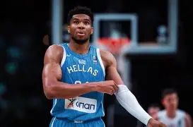 字母哥内线强攻无人可挡(字母哥实战好吗)